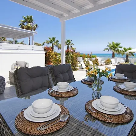 Aphrodisia - Seafront Holiday home Ayia Napa