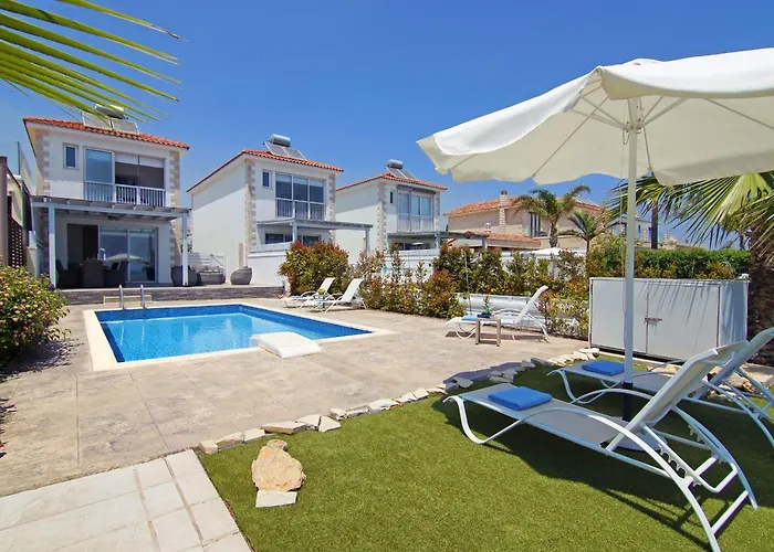 Villa Aphrodisia - Seafront Ayia Napa