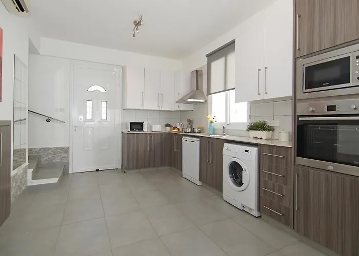 Aphrodisia - Seafront Ayia Napa