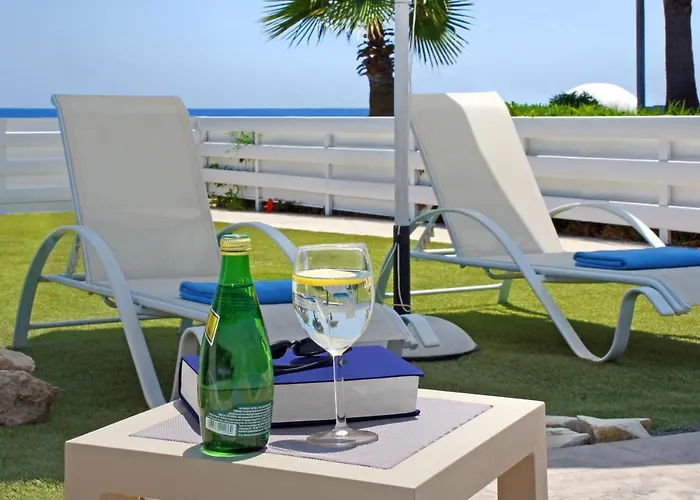 Aphrodisia - Seafront Villa