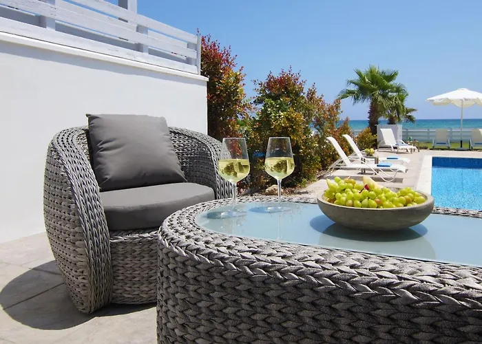 Villa Aphrodisia - Seafront *