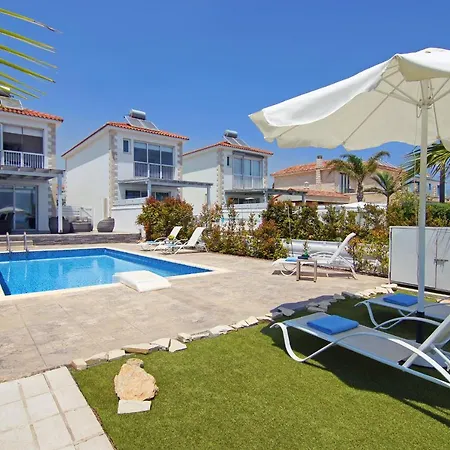 Villa Aphrodisia - Seafront Ayía Nápa