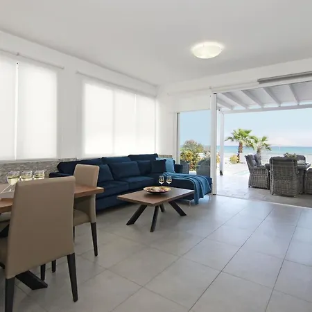 Villa Aphrodisia - Seafront Ayia Napa