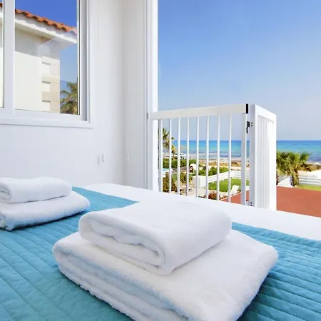 Aphrodisia - Seafront *