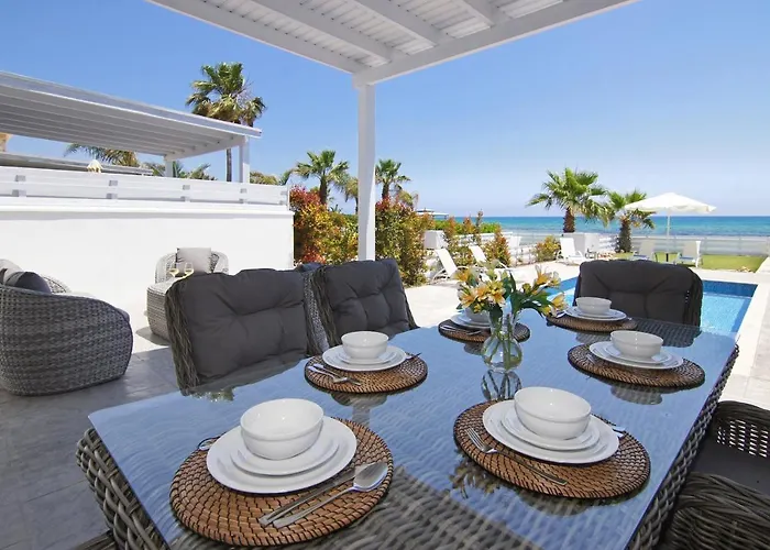 Aphrodisia - Seafront ヴィラ アヤナパ