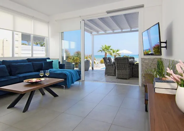 Aphrodisia - Seafront * アヤナパ